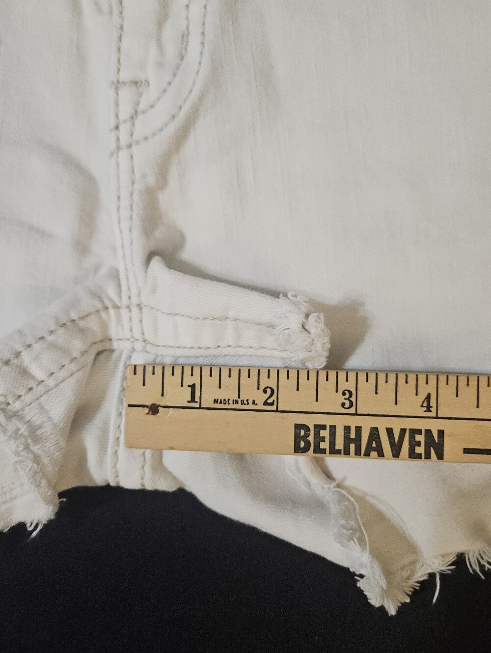 MISS ME Embellished Distressed Mid-Rise Easy Raw Hem Shorts Size 30 - Picture 12 of 12